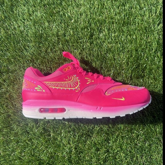 Men’s 10.5 FQ8172-645 Nike Air Max 1 PRM Shoes “Dia De Los Muertos” Sneakers main image 4